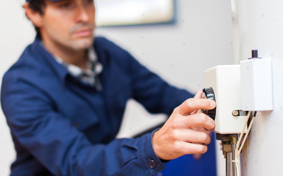 cherche électricien pas cher Cergy